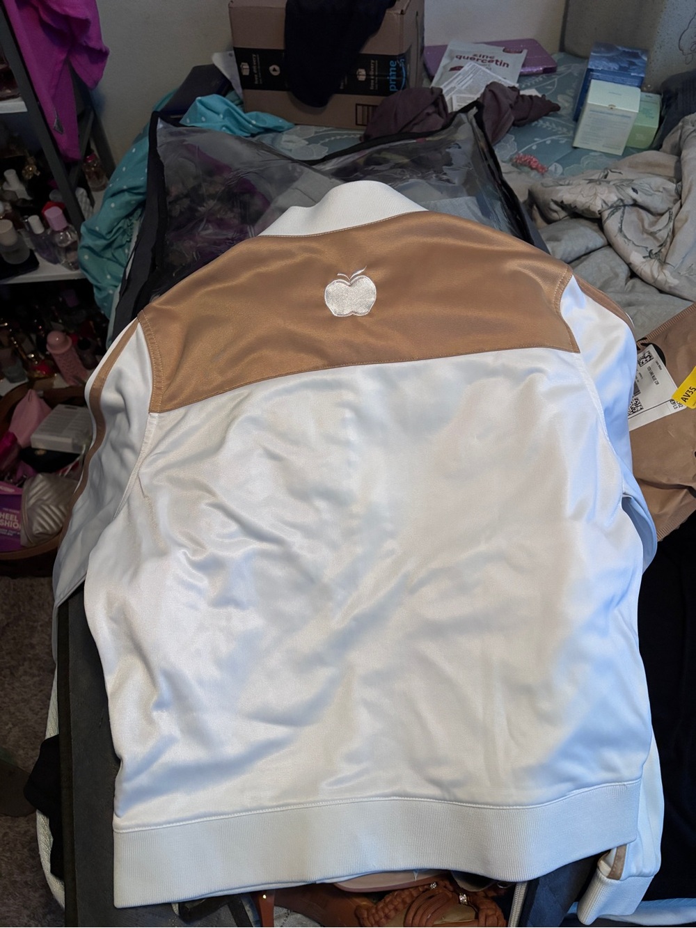 ✨🍎 VINTAGE APPLE BOTTOMS TRACK/BOMBER JACKET 🍎✨ - Picture 3 of 11
